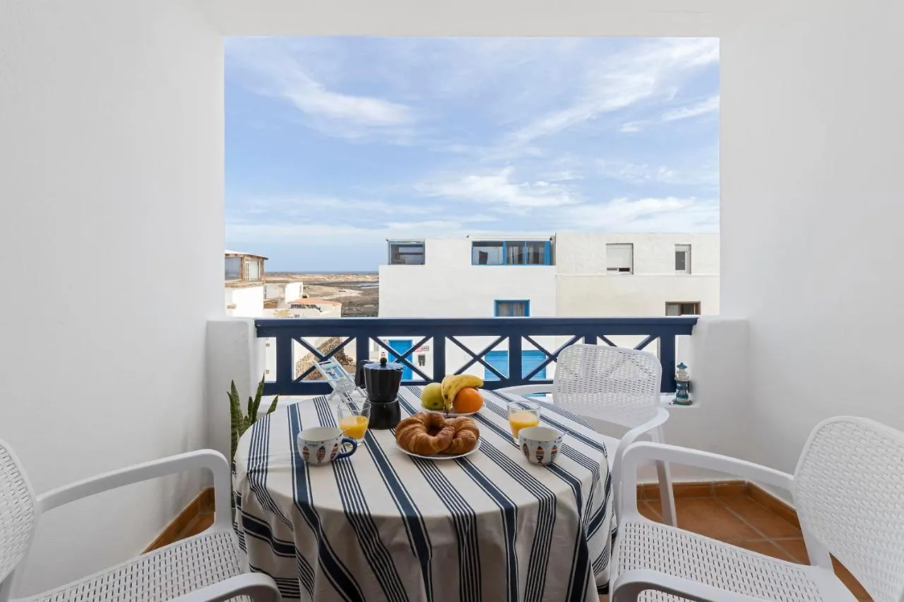 Home2Book Charming Apt Caleta De Caballo Beach شقة