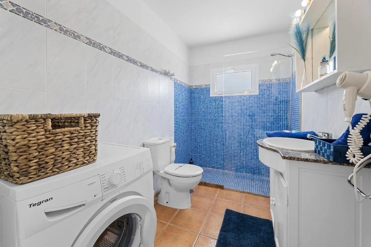Home2Book Charming Apt Caleta De Caballo Beach شقة